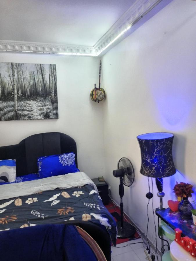 Studio Meuble Centre Ville داكاغْ المظهر الخارجي الصورة
